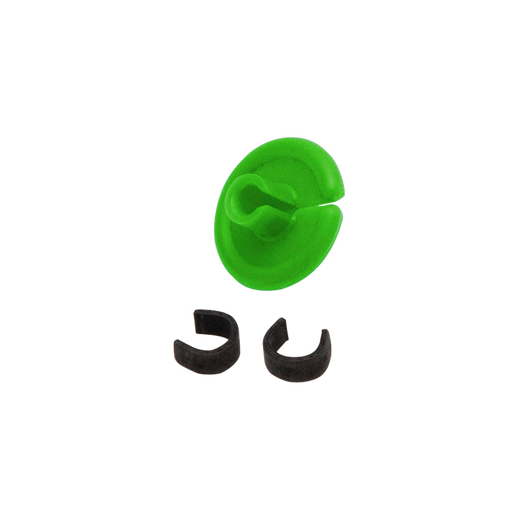 October Mountain String Love 2.0 Kisser Button Green 1 pk.